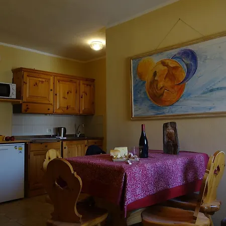 アパート Casa Livio リヴィーニョ